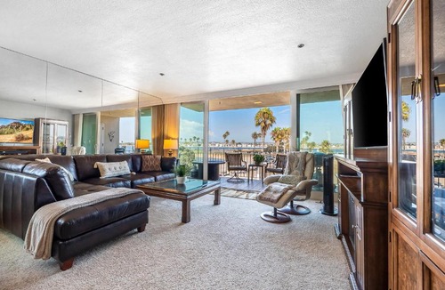 Mission Beach Hotel | Mission Bay Getaway