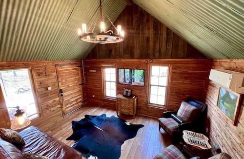 Rudy Cabin | *Mission Cabin Getaway*