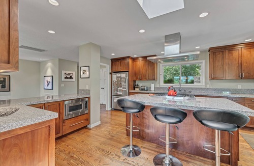 Sonoma House | Mission Highlands ~ Hilltop Sonoma Retreat with Pool, Spa, Fire Pit, and Stunnin