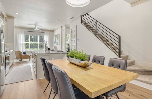Fayetteville House | Mission House - 2.5 mi to UofA and DT Fayetteville