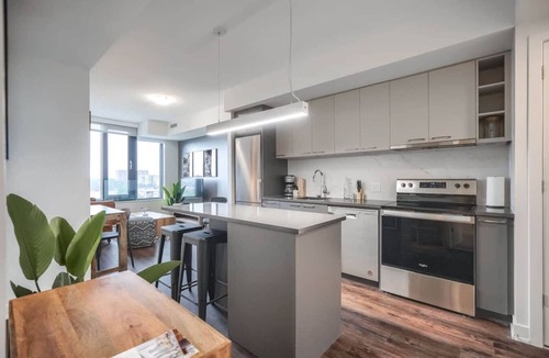 Mississauga Apartment | Mississauga - 1 Bedroom Apartment