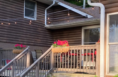 Sherrill Cabin | Mississippi Riverfront Cabin