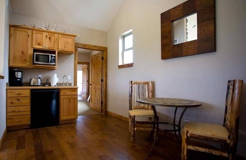 Huson House | Missoula Private Riverfront Luxury