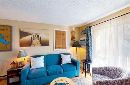Gilford Apartment | Misty Harbor Resort: Unit 208