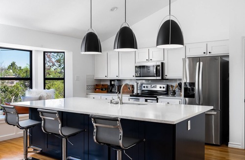Austin Hills House | Misty Hill ~Best View in Austin~ Luxury Pool Oasis