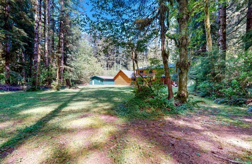 Tillamook House | Misty Mountain Lodge