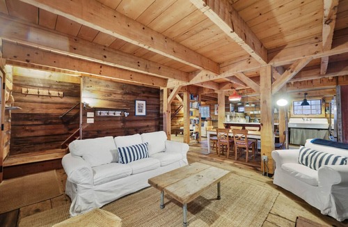 Monterey Cabin | Misty Pines Cabin | Wood Stove Sauna