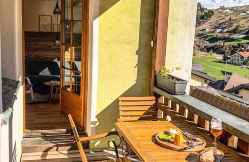 Bivio Apartment | mit Blick in die Berge by Interhome