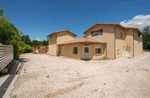 Gagnieres House | mit Privatpool in Gagnieres by Interhome