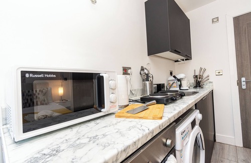 Tooting Apartment | Mitcham Road