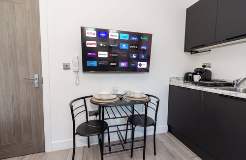 Tooting Apartment | Mitcham Road