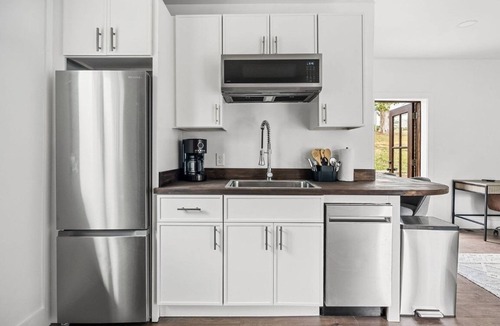 Celina Cabin | Mitchell Creek Marina Villa 1