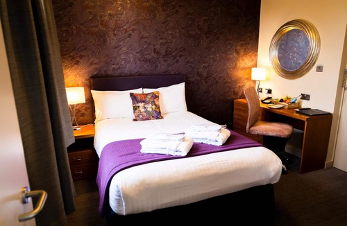 Cranfield Hotel | Mitchell Hall