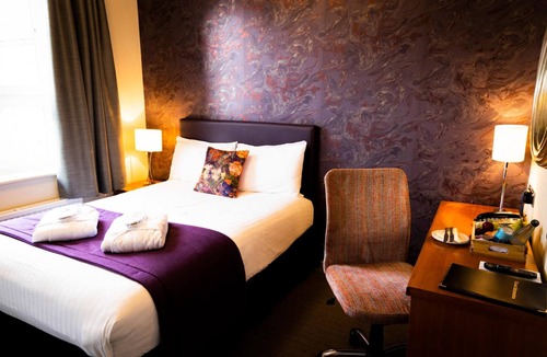 Cranfield Hotel | Mitchell Hall