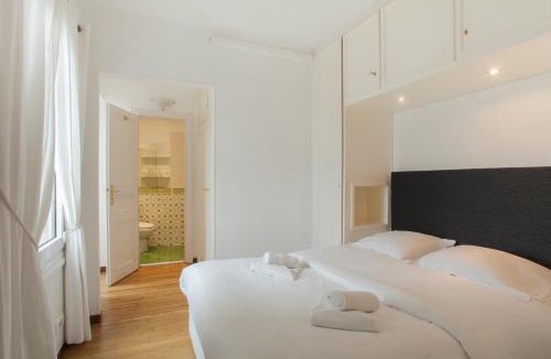 Quartier de l'Ecole-Militaire Apartment | Mithouard Apartments