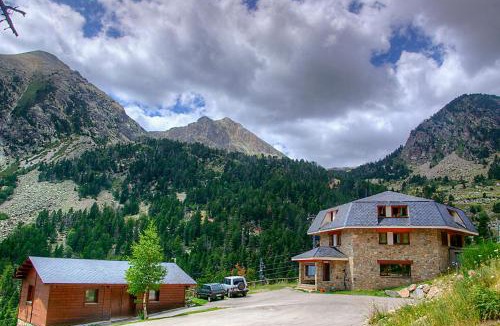 Setcases Hotel | Mitja Pensió Hostal Pastuira Vallter 11