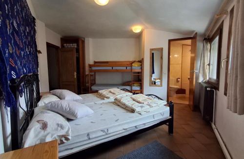 Setcases Hotel | Mitja Pensió Hostal Pastuira Vallter 7