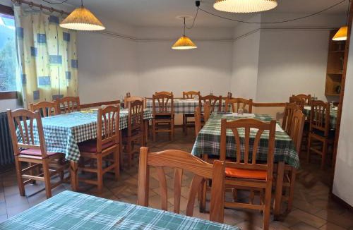 Setcases Hotel | Mitja Pensió Hostal Pastuira Vallter 7