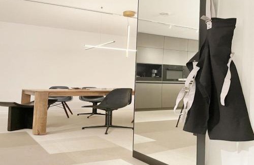 Aldgate Apartment | Mitre Team