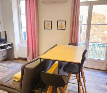 Saint-Affrique Apartment | Mitrons - 1B
