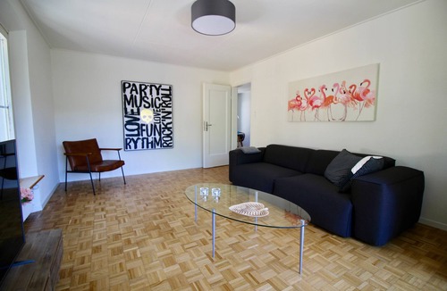 Glarus Apartment | Mitten in der kleinsten Hauptstadt der Schweiz