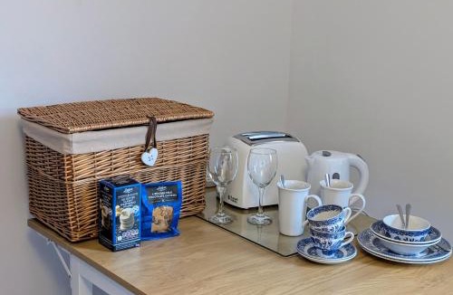 Stourport-on-Severn House | Mitton Villa