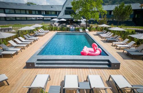 Voglans Hotel | Miura