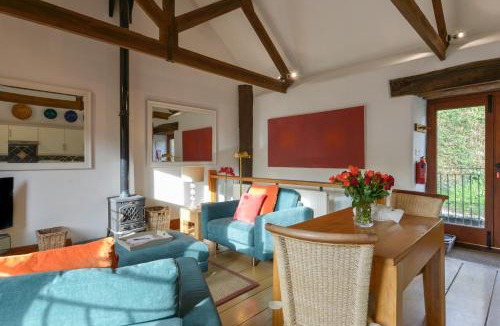 Kingsbridge House | Mixit Cottage