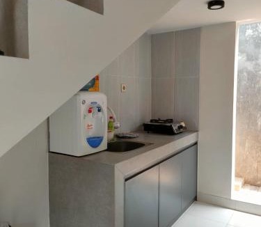 Ngemplak House | MJhuis Female Homestay