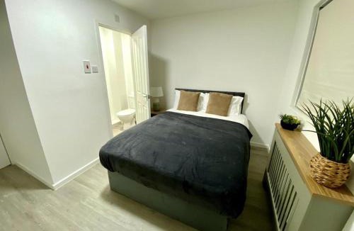 Milton Keynes Apartment | MK Central Getaway