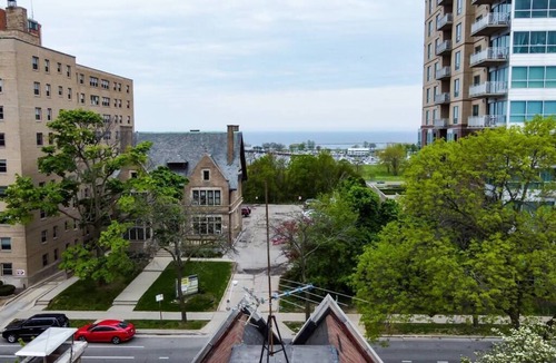 Lower East Side House | MKE Mansion - Both Wings