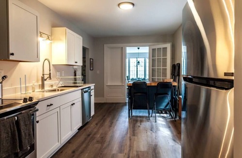 Lower East Side Apartment | MKE Mansion - East Wing Private Home