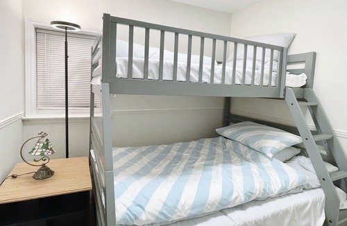 Innisfil Cottage | ML cottage on Lake Simcoe