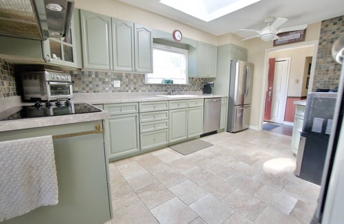 Innisfil Cottage | ML cottage on Lake Simcoe