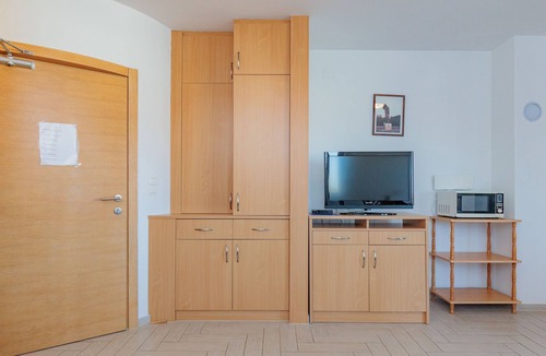 Nin Apartment | Mlasina by Interhome