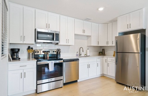 Chestnut Apartment | MLK #104 xxxxxxxxxxx