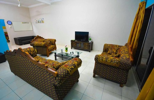 Sitiawan House | Mm Homestay Sitiawan