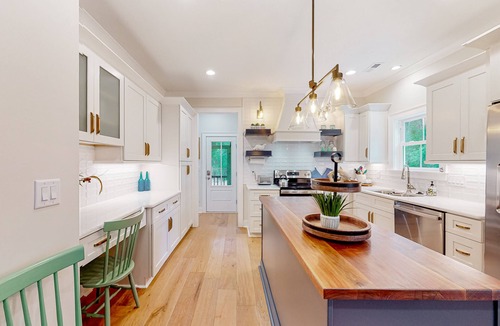 Manteo House | MNT3803: Horatio's Hideaway | New Construction | Roanoke Island | Grill