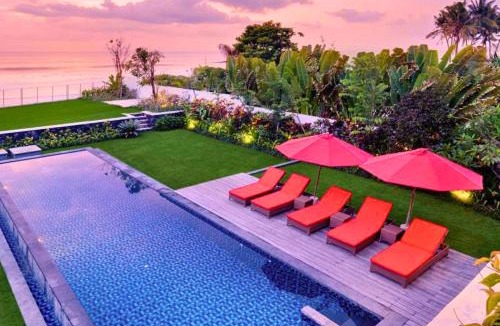 Keramas Villa | Moana 3 BR Beachfront Villa