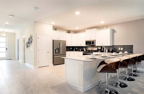 Four Corners House | Moana Bunk Room & Star Wars Galaxy Experience