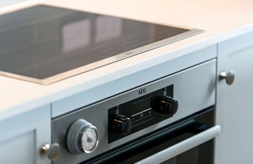 Moana Apartment | Moana Esplanade - Pure Beach Front 3 Bed Apt