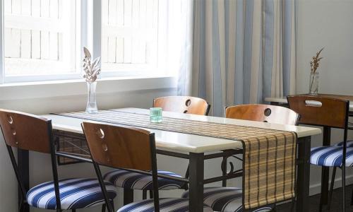 Plimmerton Hostel | Moana Lodge