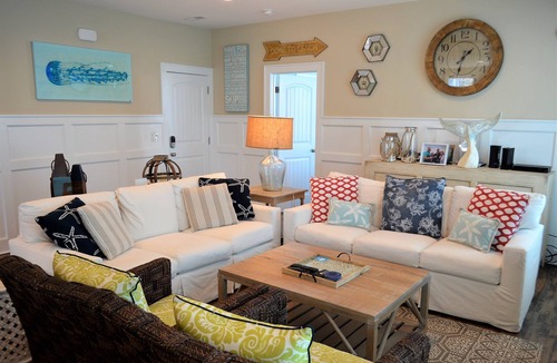 Surfside Beach House | Moana & Ohana - Walk to beach in Surfside Beach, SC