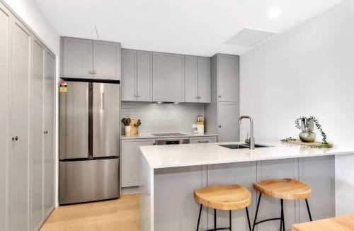 Moana Apartment | 'Moana Wave' A Marvellous Beachfront Residence