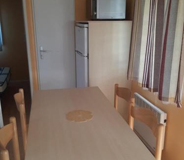 Saint-Hilaire-en-Lignieres House | Mobil home