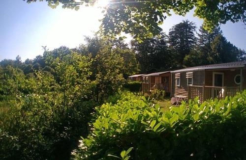 Saint-Laurent-les-Eglises House | Mobile Home 2 Chambres Dans Camping 3