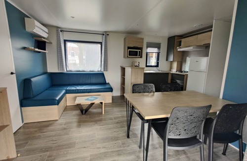 Saint-Quentin-en-Tourmont House | Mobilhome 3 bedrooms 2 bathrooms air-conditioned Baie de somme Swimming pool