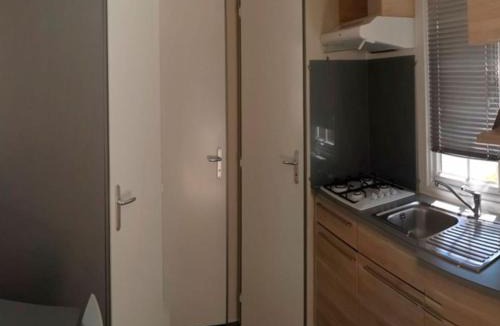 Collias Other | Mobil home à Collias - 2 chambres et terrasse - API-1-52-806