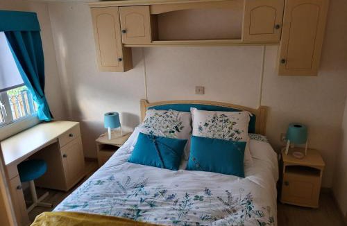 Le Neufbourg House | Mobil Home à la ferme