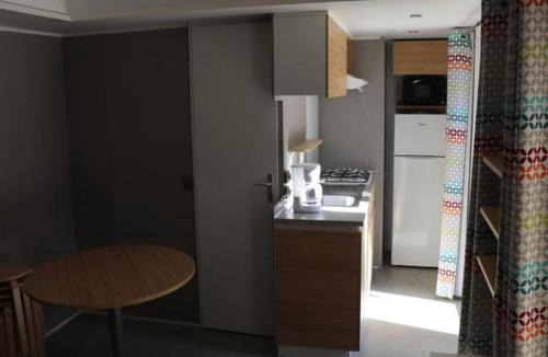 La Chaize-Giraud Other | Mobil home 3 chambres avec terrasse - 7 personnes - API-1-52-519